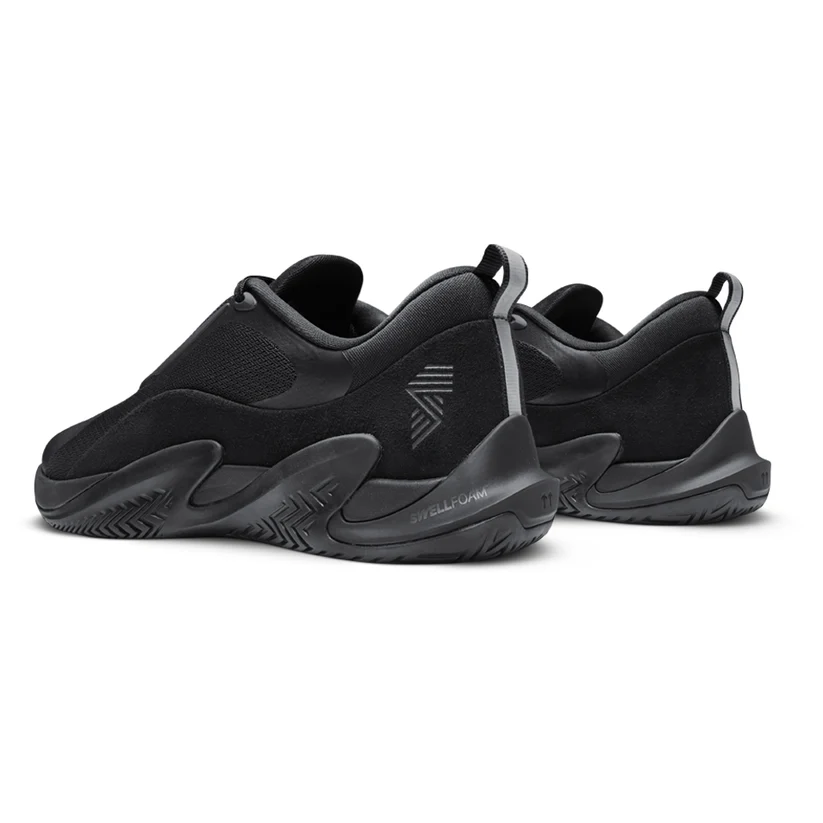 RAD | ONE V2 TRIPLE BLACK.