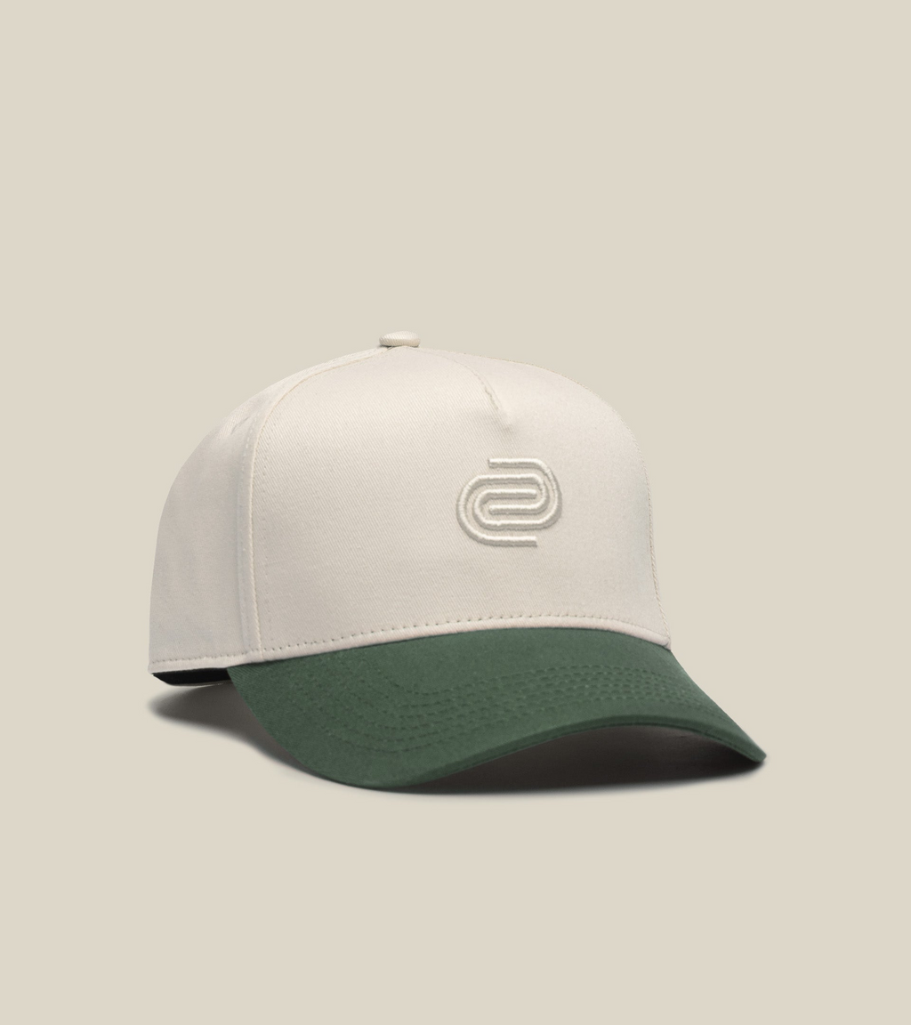 WHILE ON EARTH | Gorra Pathway White Sand / Thyme
