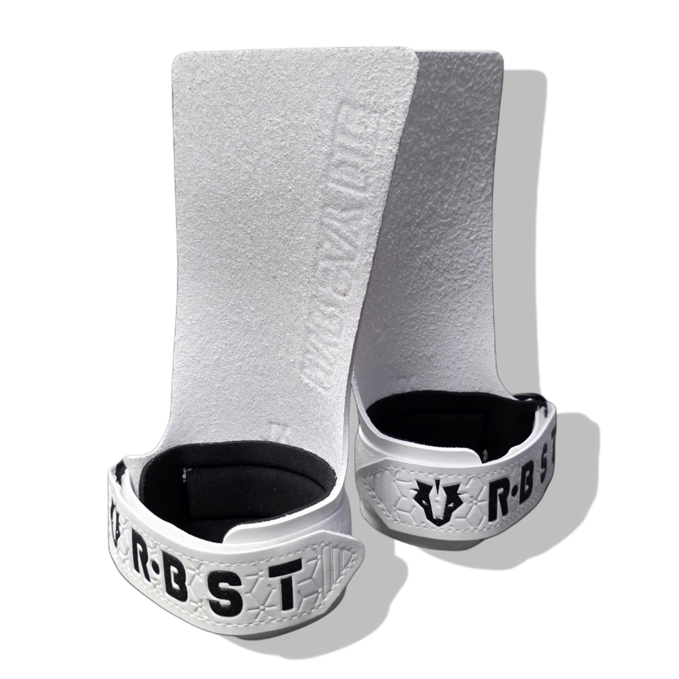 RBST | Calleras Iron Claw Badger Pull Up - Arctic White