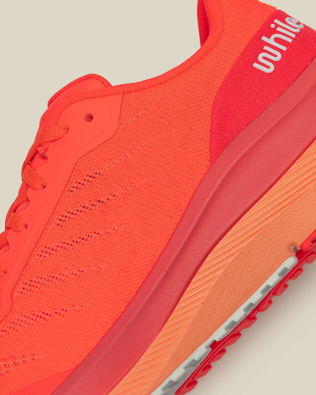 WHILE ON EARTH | Rhythm Runner Fiery Coral