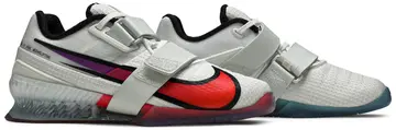 NIKE | Romaleos 4 SE Flash Crimson Aura