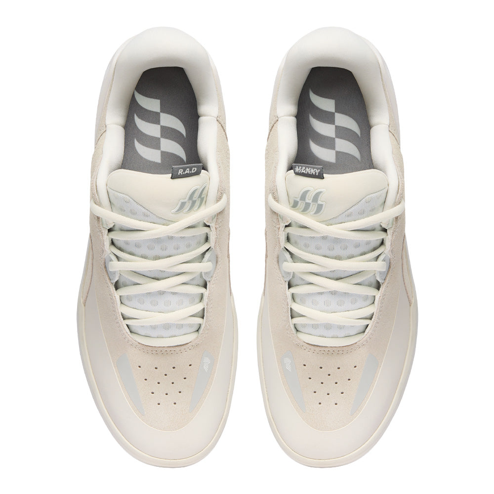 RAD | MANNY ONE TRIPLE WHITE
