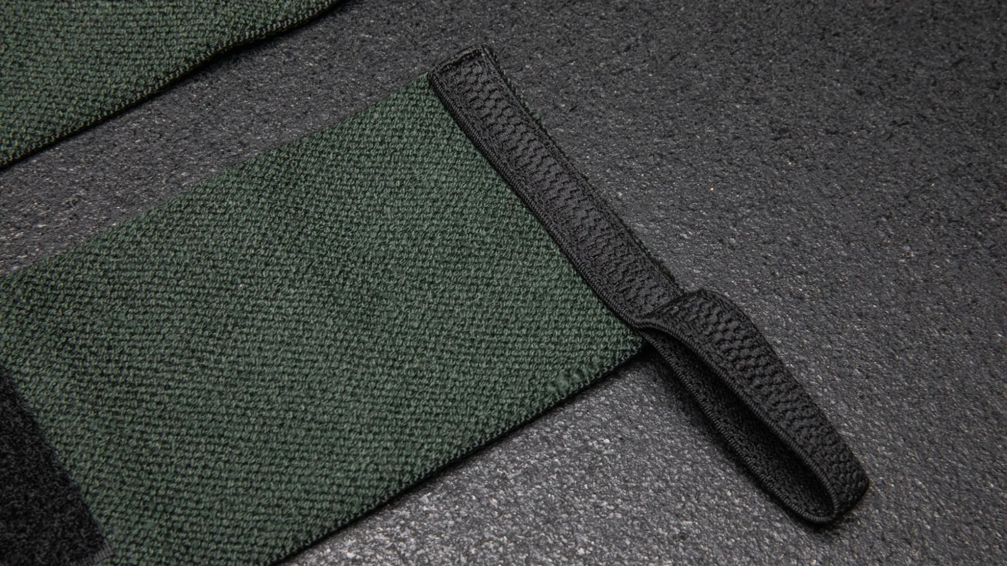 ROGUE | Muñequeras Military Green