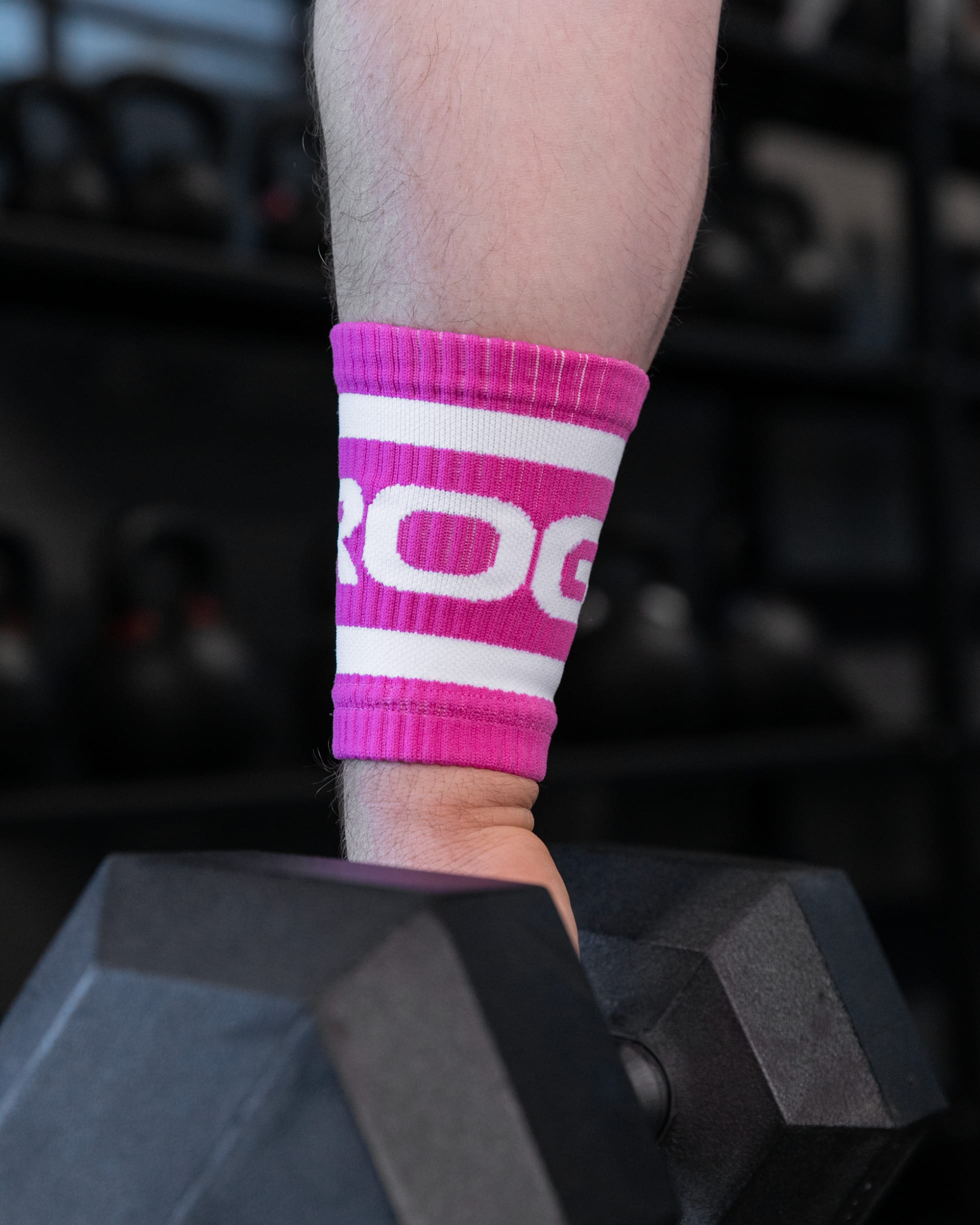 ROGUE | Muñequeras Pink/White