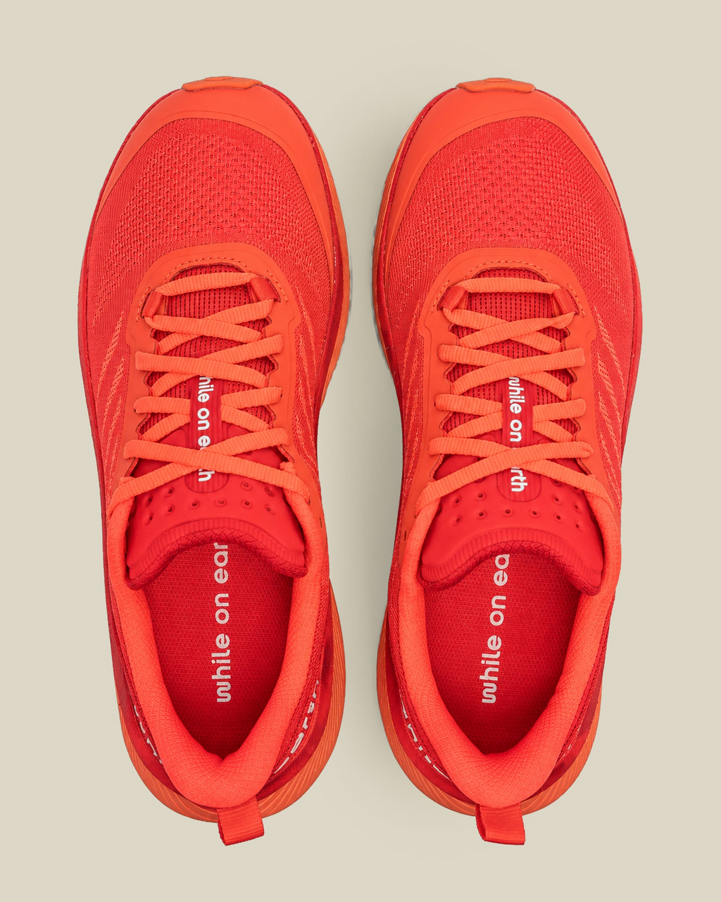WHILE ON EARTH | Rhythm Runner Fiery Coral