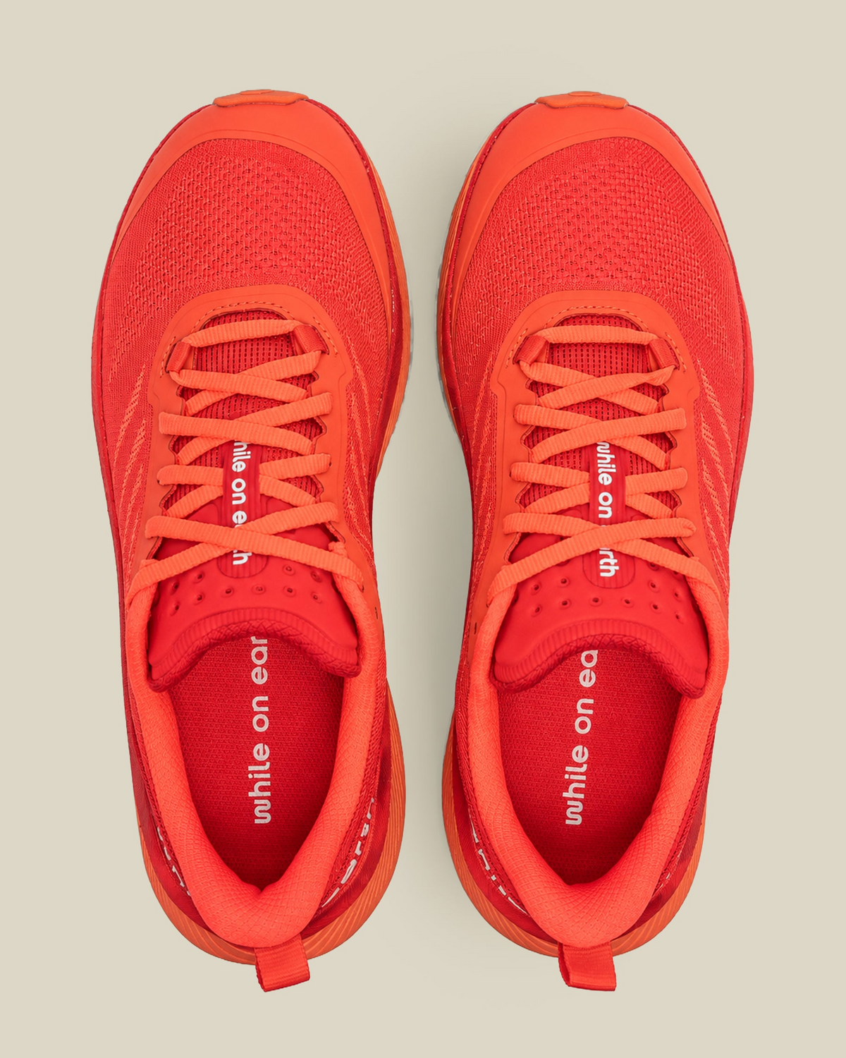 WHILE ON EARTH | Rhythm Runner Fiery Coral
