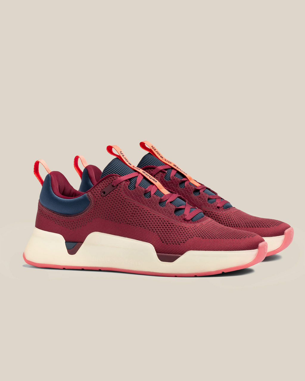 WHILE ON EARTH | Move Trainer Beet/Oat