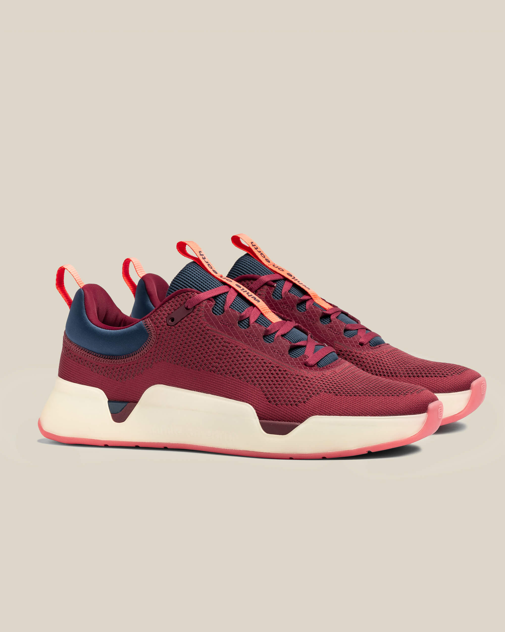 WHILE ON EARTH | Move Trainer Beet/Oat