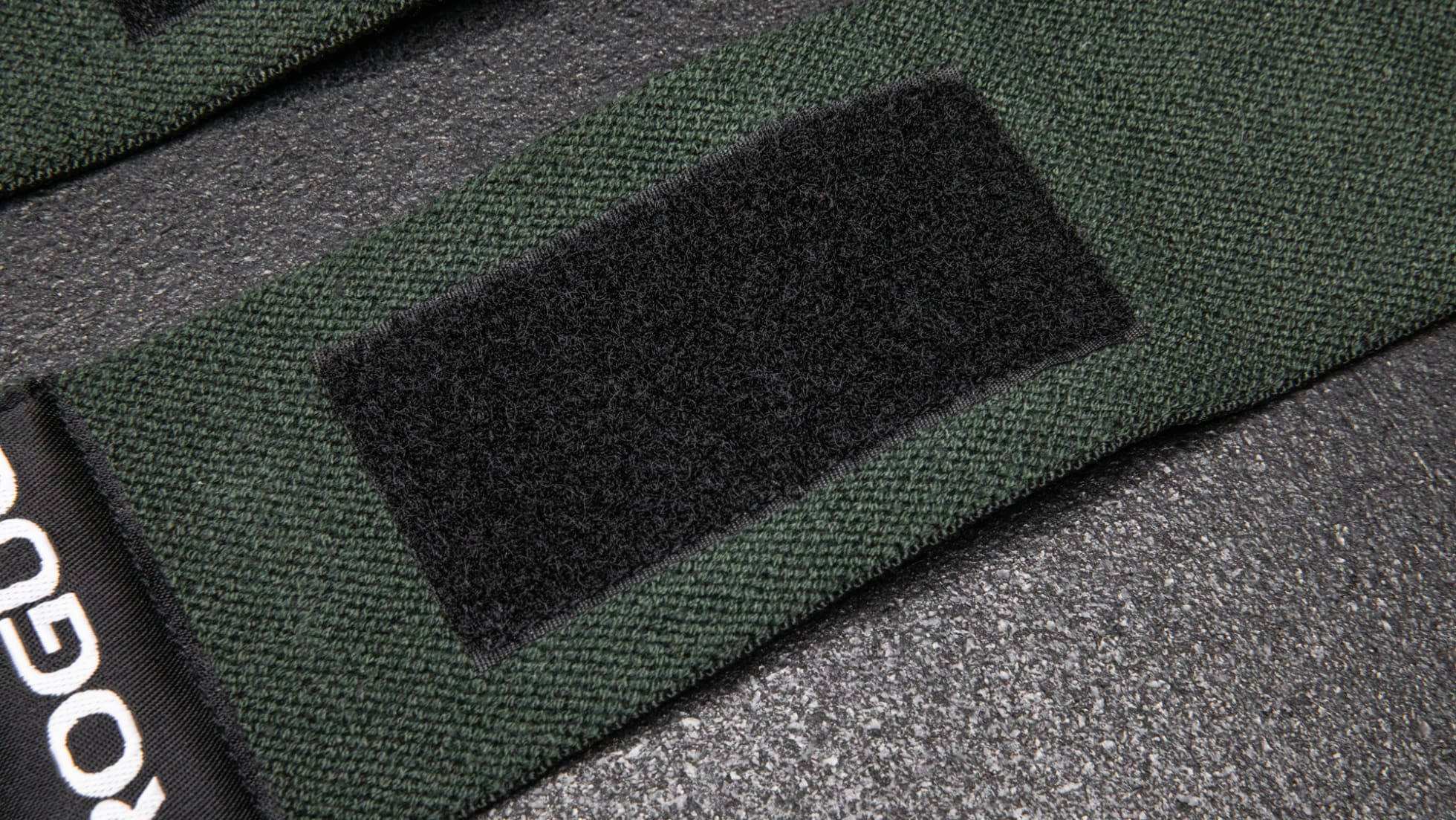 ROGUE | Muñequeras Military Green