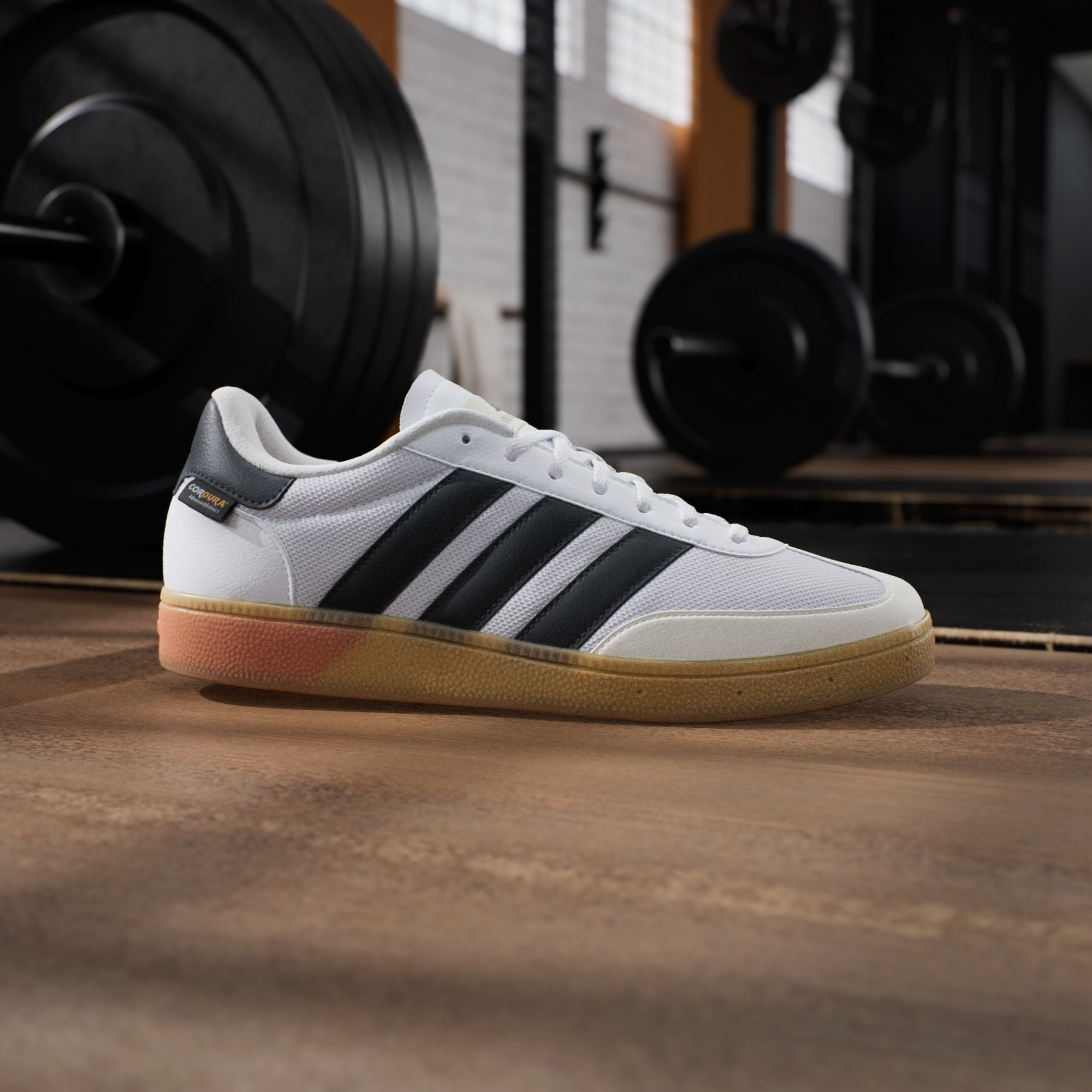 ADIDAS | Training Spezial Cloud White/Core Black/Lucid Red