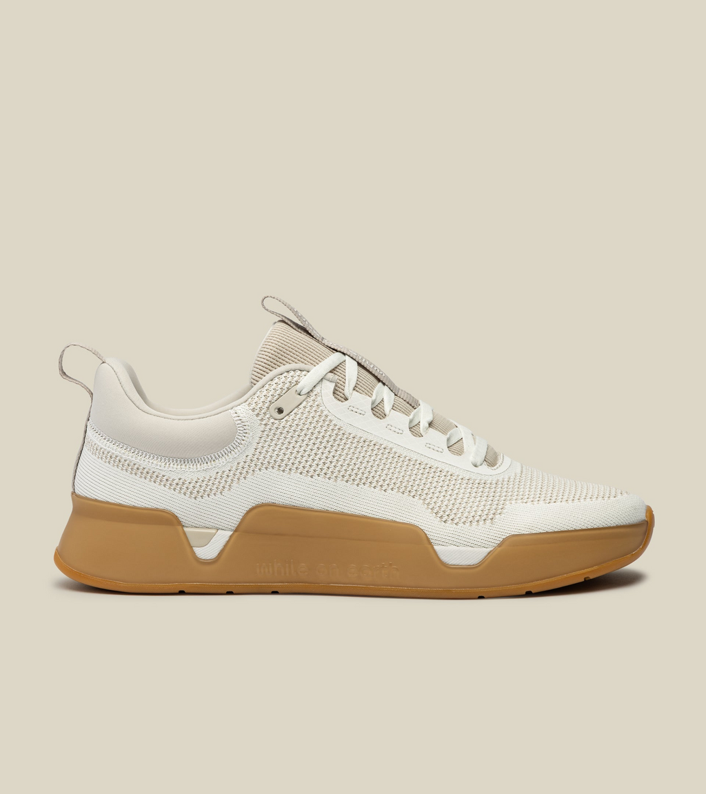 WHILE ON EARTH | Move Trainer Sand/Gum