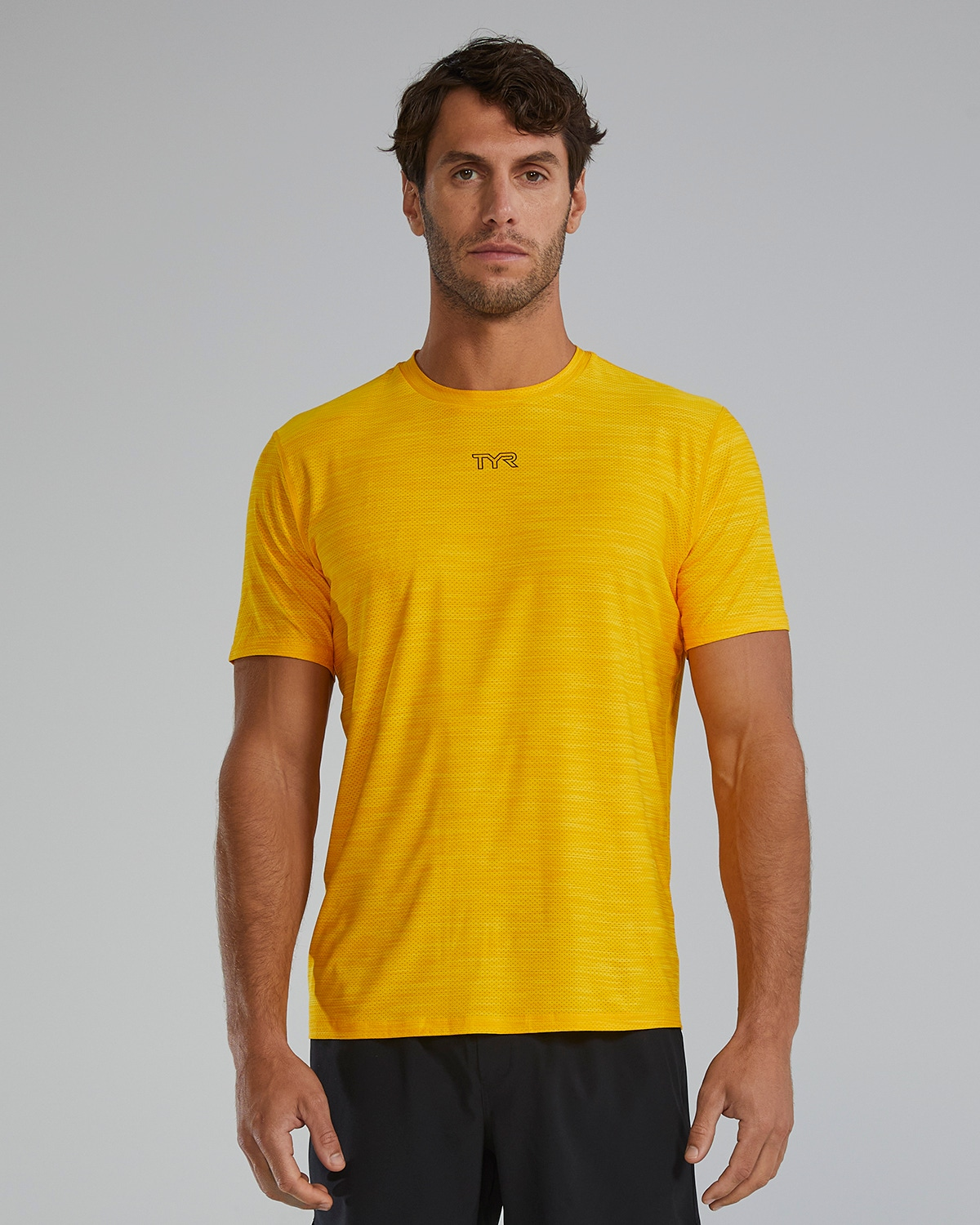 TYR | Playera Airtec Gold