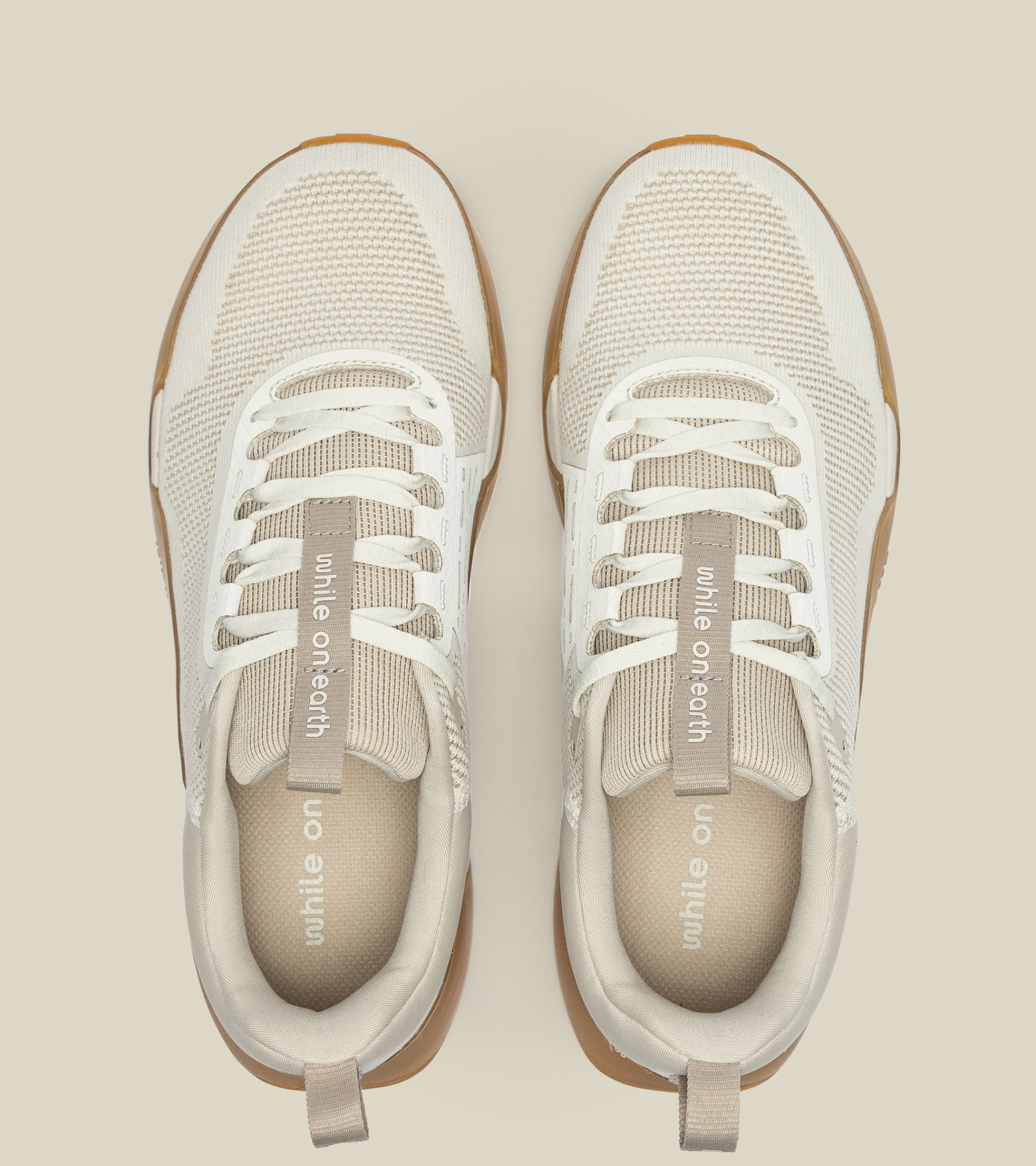 WHILE ON EARTH | Move Trainer Sand/Gum