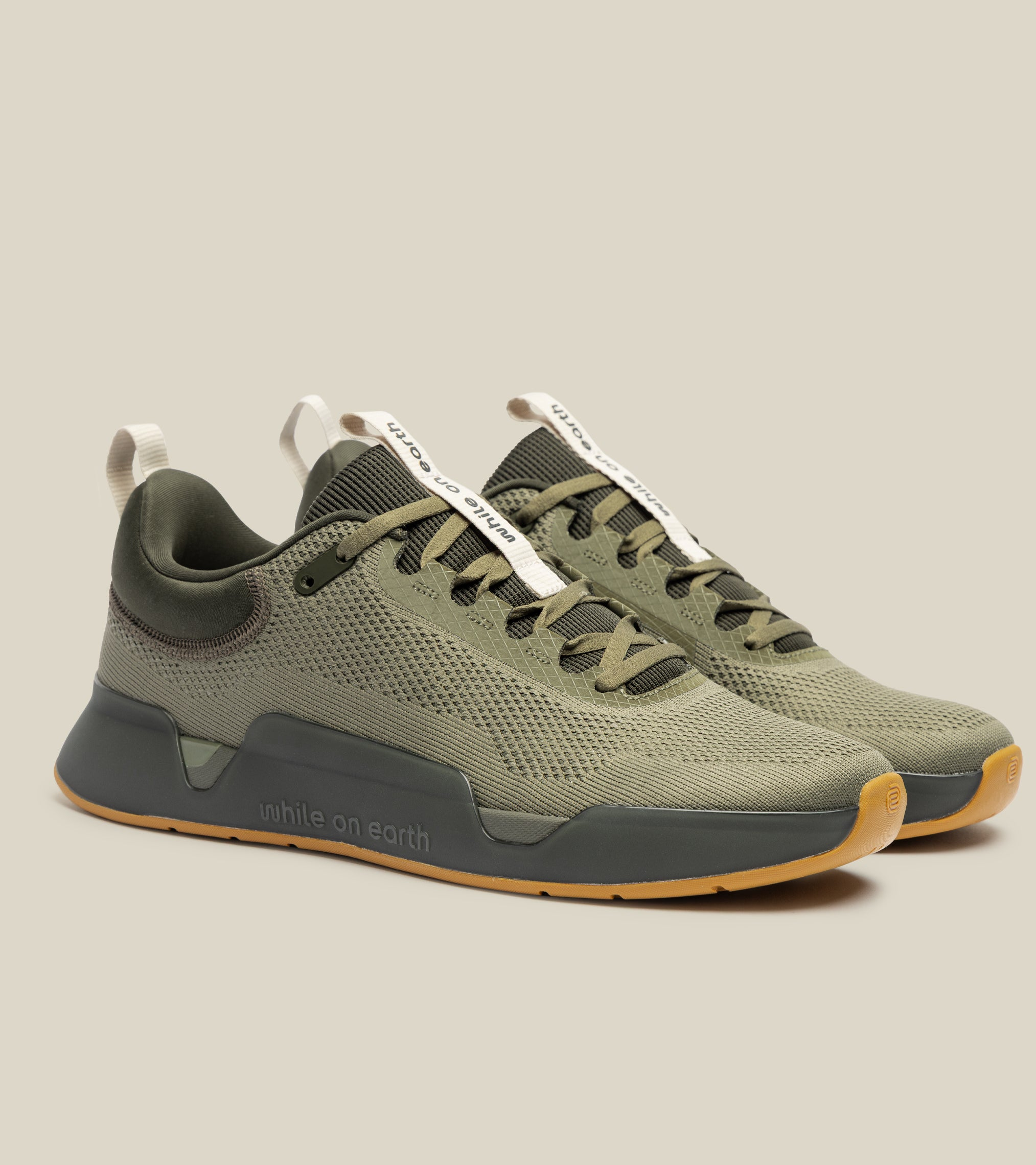 WHILE ON EARTH | Move Trainer Forest/Char