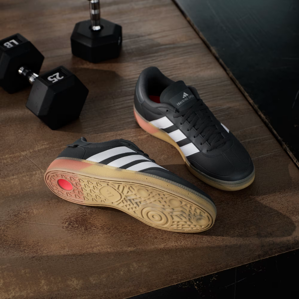 ADIDAS | Training Spezial Core Black/Chalk White/Lucid Red