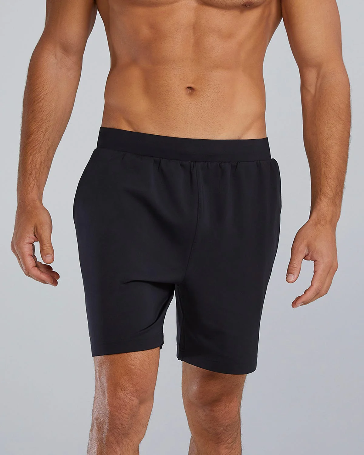 TYR | Short Elevation 7" Black