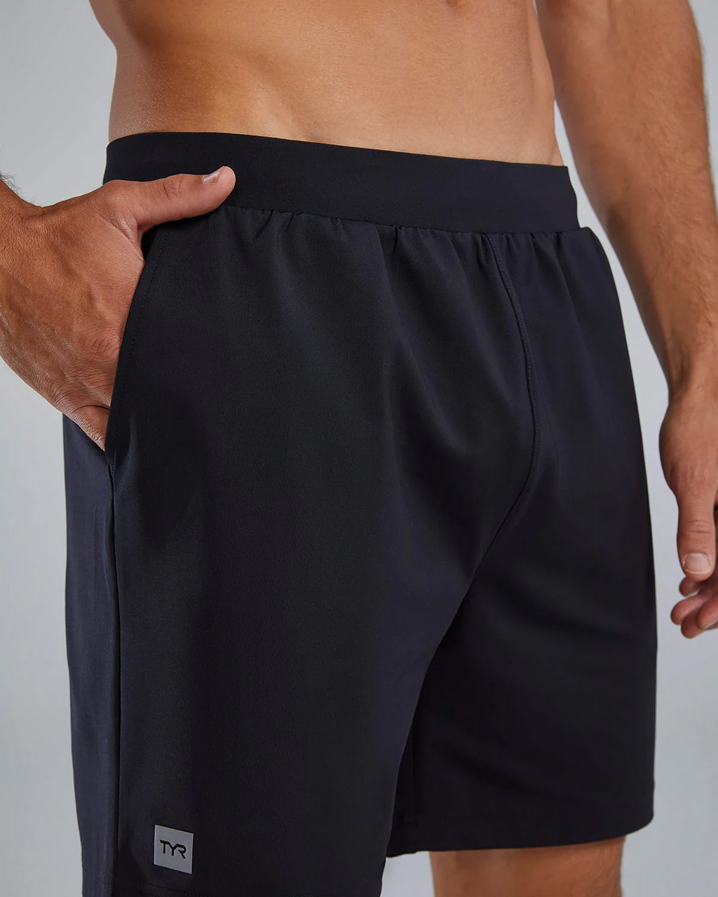 TYR | Short Elevation 7" Black