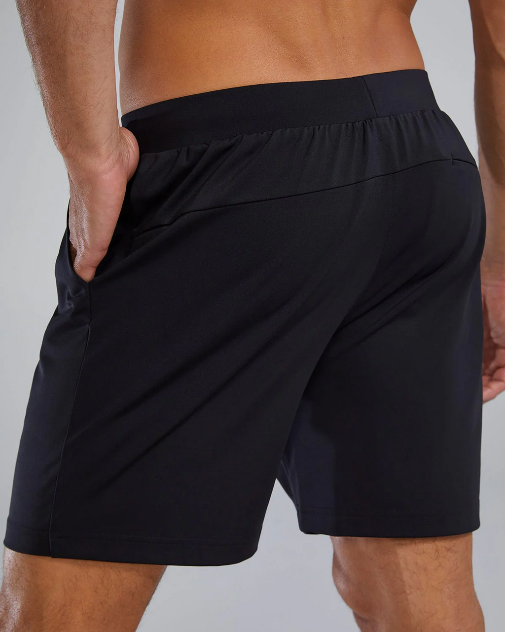 TYR | Short Elevation 7" Black